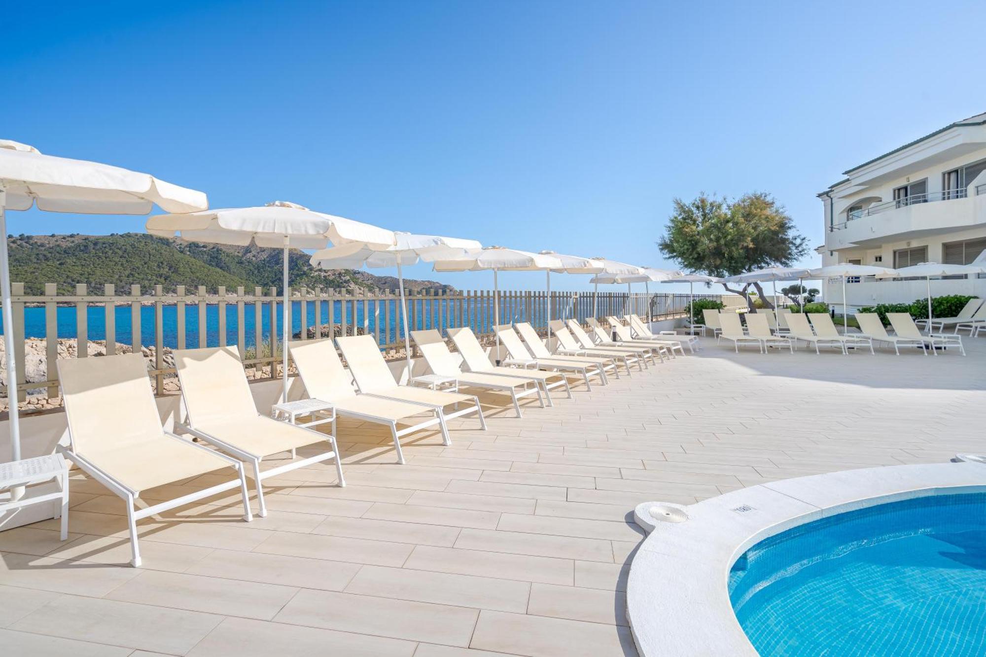 Thb Guya Playa Hotel Cala Ratjada  Exterior foto